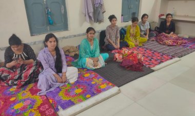 बादल फटने व भारी बारिश की घटना के बाद देर रात से ही राहत व बचाव कार्यों में जुटा रहा जिला प्रशासन