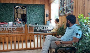 शहीदों की प्रतिमाओं के रखरखाव एवं समारोहों की व्यवस्थाओं को लेकर बैठक आयोजित