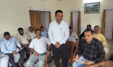 विद्यासागर अग्रवाल को पच्छाद आदर्श संस्था का अध्यक्ष चुना