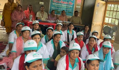 जख्योल की महिलाएं सीखेंगी पेपर कवर और लिफाफे बनाना