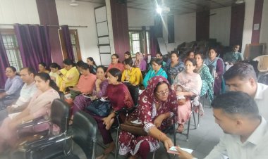 लिंगानुपात में सुधार और अन्य योजनाओं के क्रियान्वयन पर जोर दें