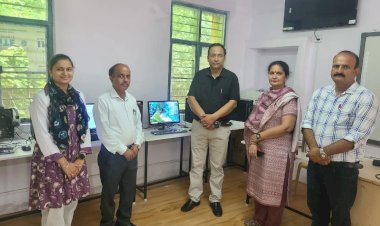 छात्रों के उज्ज्वल भविष्य को संवारने के लिए "BLUE STAR" COMPANY ने विद्यालय को दिए सात कम्प्यूटर