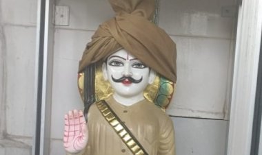 खदरी में बाबा सेवल सिंह की प्रतिमा स्थापित...भक्तों पर आशीर्वाद बरसा..