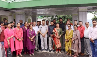 राज्य अनुसूचित जाति आयोग ने नाहन पहुँच कर लोगो व संस्थाओ से जुड़े प्रतिनिधियो से किया संवाद