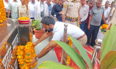 कारगिल विजय दिवस पर ऊना वासियों का अमर बलिदानियों को सलाम जिला स्तरीय कार्यक्रम में शहीद स्मारक पर श्रद्धांजलि अर्पित