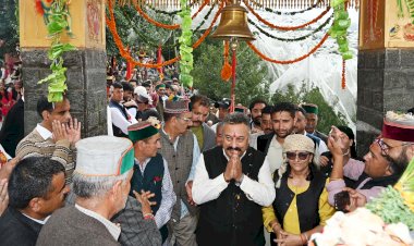 अपनी मूल संस्कृति से जुड़े रहे युवा - रोहित ठाकुर