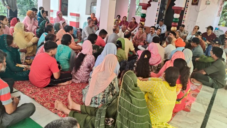 धर्मपुर में राहत कार्य जारी, अब तक 2 लाख 90 हजार रुपए की राहत राशि वितरित