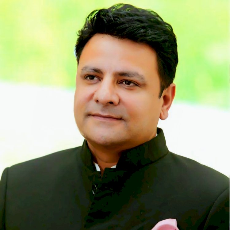मित्रों की कंपनी को आगामी कैबिनेट में विशेष लाभ देने की फिराक में सरकार:सुधीर शर्मा