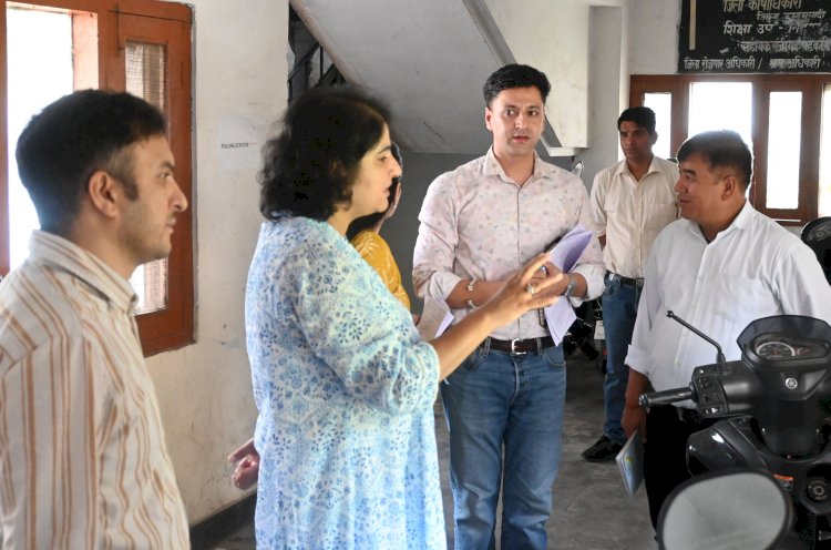 उपायुक्त ने किया संयुक्त कार्यालय परिसर का निरीक्षण