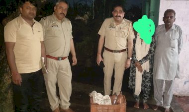 मानपुर देवडा में महिला से 4 लीटर अवैध शराब बरामद, पुलिस हिरासत में...
