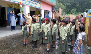 प्राइमरी स्कूल बनकला-2 में मनाया स्वतंत्रता दिवस...