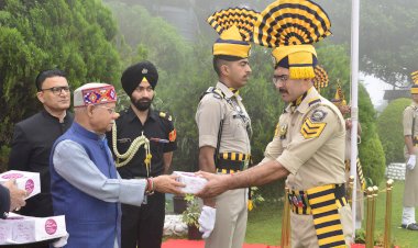 राजभवन में हर्षोल्लास के साथ मनाया गया 79वां स्वतंत्रता दिवस समारोह