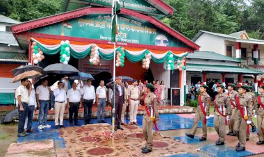 स्वतंत्रता दिवस पर भोरंज में एसडीएम ने फहराया तिरंगा