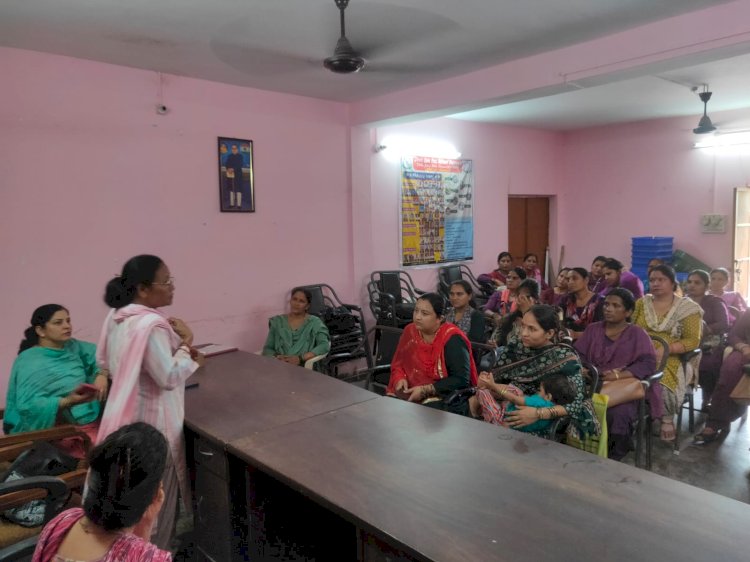 सैनवाला पंचायत में स्तनपान दिवस का आयोजन, माताओं को दी गयी अहम जानकारियां  
