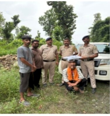 96 नशीले कैपसूल,36 बोतलें शराब पकड़ी: पुलिस ने धरे 3 आरोपी...शम्भूवाला में चौहान फास्ट फूड ढाबे से दो दर्जन बोतलें बरामद..