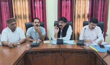 विधायक विवेक शर्मा ने ली आपदा प्रबंधन की समीक्षा बैठक, अधिकारियों को आपदा से हुए नुकसान की 13 सितंबर तक रिपोर्ट सौंपने के निर्देश