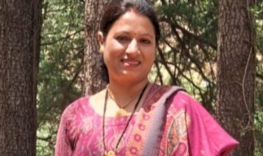 नौहराधार स्कुल को सीबीएसई सूची में नही किया शामिल: समिति  पूनम कुमारी ने बताया पक्षपात पुर्ण,।सरकार पर साधा निशाना...