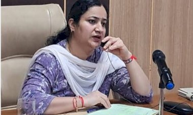 सामाजिक न्याय एवं अधिकारिता विभाग :प्रियंका वर्मा ने समाज में वृद्धजनों के अनुभावों अनुभवों से सीख लेने का आह्वाहन किया।