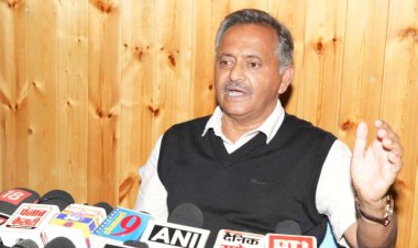 आठ वर्षों तक आमजन से जीएसटी लूट की जवाबदेही स्वीकार करे केंद्र सरकारः नरेश चौहान