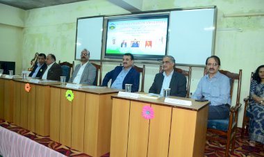 विद्यार्थी एआई की सीमाओं और रचनात्मक उपयोग पर करें विचार: प्रो. महावीर सिंह