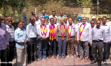 शहरी निकाय सेवानिवृत्त कर्मचारी संघ की बैठक सम्पन्न, परवेज इक़बाल  को सौंपी अध्यक्ष पद की कमान