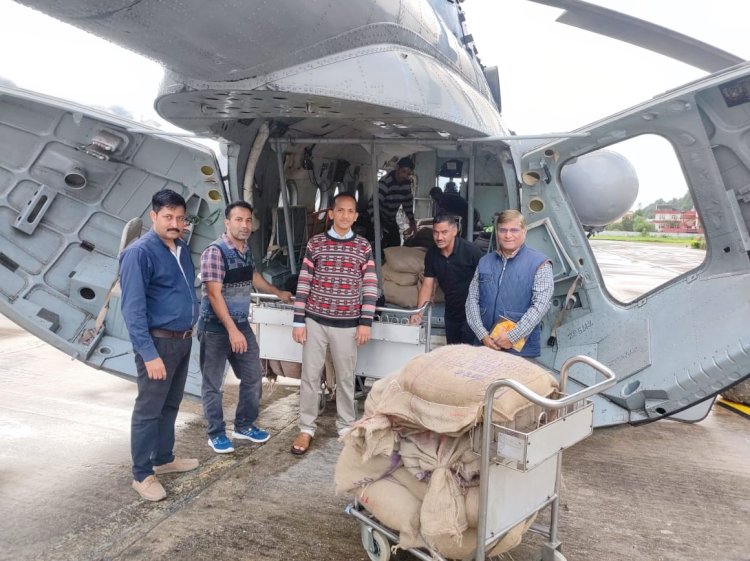 बंजार, श्रीकोट, निहारनी में 78 क्विंटल राशन का एयर ड्रॉप : तोरुल एस. रवीश