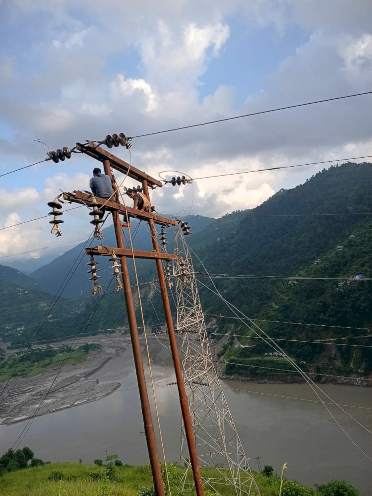 बालीचौकी, थाची,  ज्वालापुर   और थलौट में बिजली आपूर्ति बहाल,  मुख्य अभियंता रजनीश ठाकुर की देखरेख में बहाली कार्य तेजी से जारी