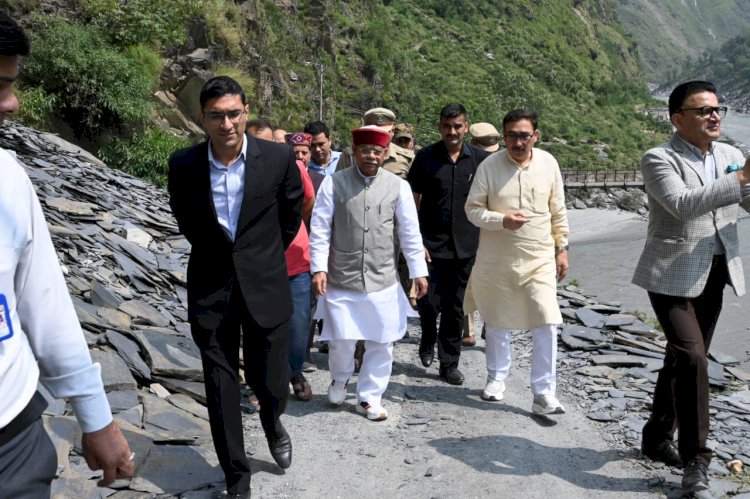 राज्यपाल ने चंबा उप-मंडल के आपदा प्रभावित क्षेत्रों का किया दौरा