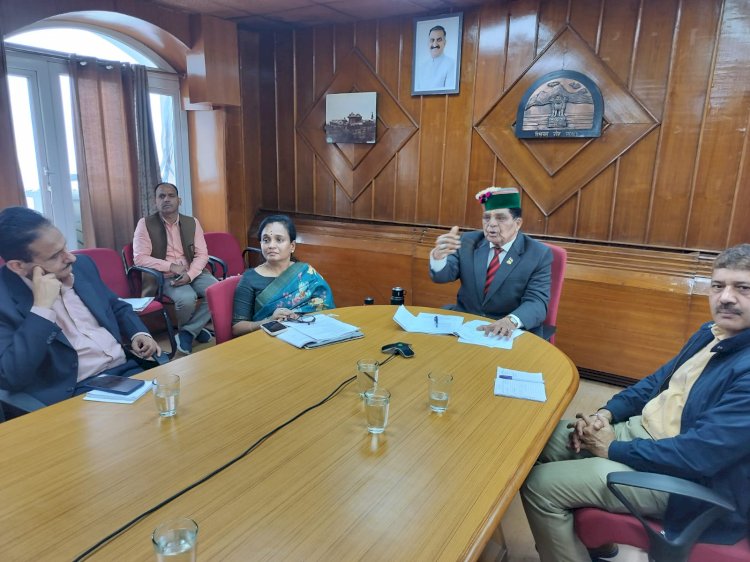 शीघ्र भरे जाएंगे चिकित्सकों के 200 पद: स्वास्थ्य मंत्री