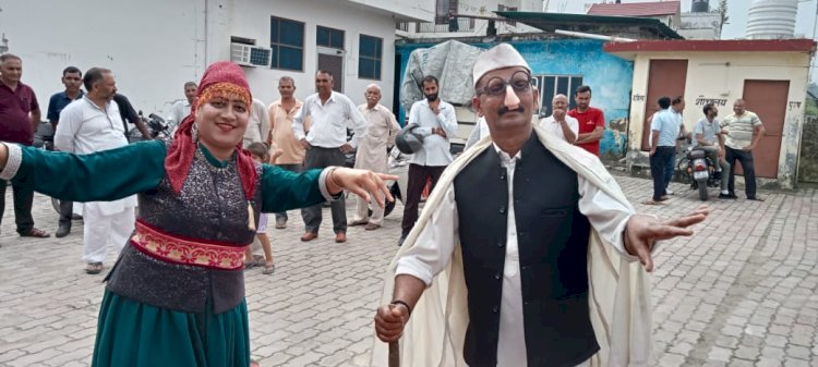 कांडोकांसर व कोटली में कलाकारों ने दी कल्याणकारी योजनाओं की जानकारी