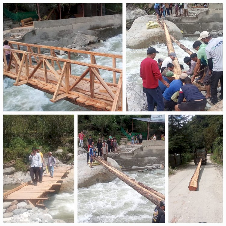 तीर्थन घाटी में ग्रामीणों ने खुद बनाया लकड़ी का अस्थाई पुल, प्रशासन बेखबर।