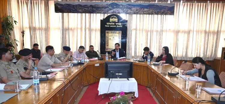 नशे के कारोबार की सूचना प्रशासन को दें - उपायुक्त