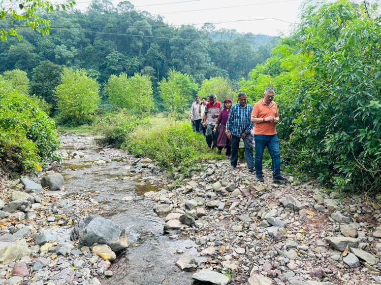 विधायक अजय सोलंकी ने किया ग्राम तालों का दौरा, अधिकारियों को दिए कड़े निर्देश