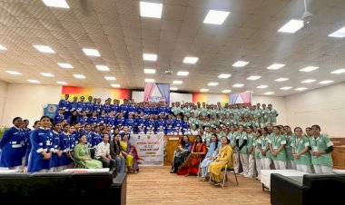 पद्मावती नर्सिंग कॉलेज : सशक्त परिवार हेतु स्वस्थ नारी अभियान के अंतर्गत विविध कार्यक्रमों का आयोजन