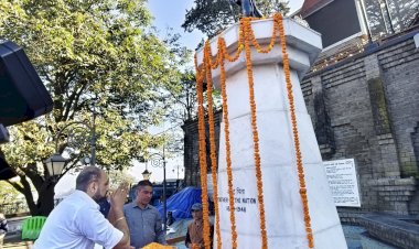 जनता की जेब पर वार, दोस्तों को उपहार : बिक्रम ठाकुर