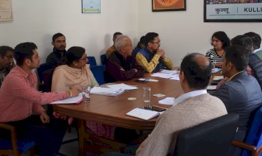 उपायुक्त ने दिए बहाली कार्यों में गति लाने के निर्देश, मानसून आपदा के पश्चात राहत एवं पुनर्वास कार्यों की समीक्षा बैठक सम्पन्न*