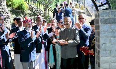 एडवर्ड्स में वॉल ऑफ फेम का लोकार्पण, जनरल बिपिन रावत हमारे रत्न