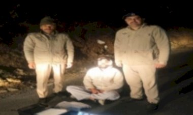 नाहन:हरीपुरधार में पैदल चल रहे  व्यक्ति से 767 ग्राम चरस ,पच्छाद में  चाय बेचने वाले से 10 बोतलें पकड़ीं आरोपी धरे....