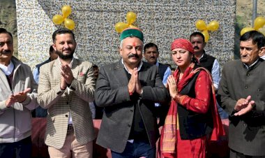 7.50 करोड़ से बनेगी मलोग-पानसरी-बदियार सड़क, वित्तपोषण हेतू नाबार्ड को भेजा जायेगा - रोहित ठाकुर