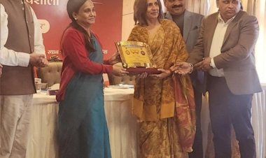 मंडी जिला को टीबी मुक्त भारत अभियान में सर्वश्रेष्ठ प्रदर्शन पुरस्कार, स्वास्थ्य सचिव एम. सुधा देवी ने शिमला में किया सम्मानित