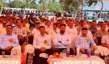 राज्य स्तरीय अंडर-14 बालिका खेल प्रतियोगिता का उपायुक्त ऊना ने किया शुभारंभ