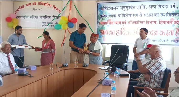 वृद्धजन दिवस पर श्रीधर शर्मा ने सीएम राहत कोष को दिए 51 हजार रुपये