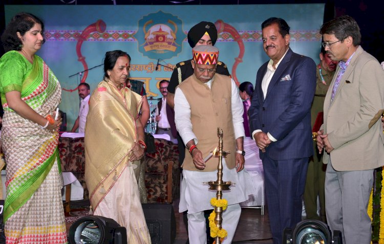 राज्यपाल ने अंतरराष्ट्रीय कुल्लू दशहरा उत्सव की सांस्कृतिक संध्या का शुभारम्भ किया