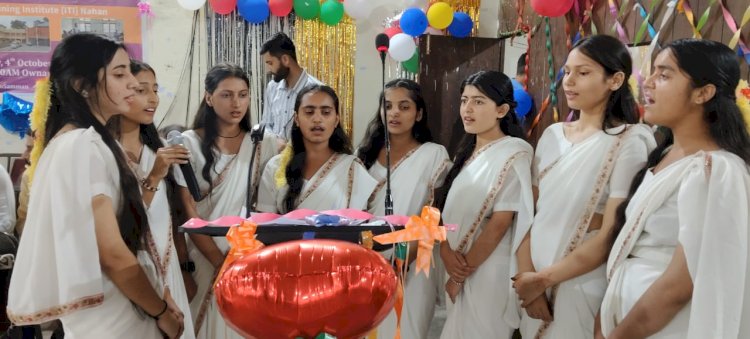 नाहन: आईटीआईं छात्र कुलदीप ठाकूर ने राज्य भर में प्रथम स्थान झटका.. कौशल दीक्षांत समारोह आयोजित, अवल्ल रहे छात्र  नवाजे....