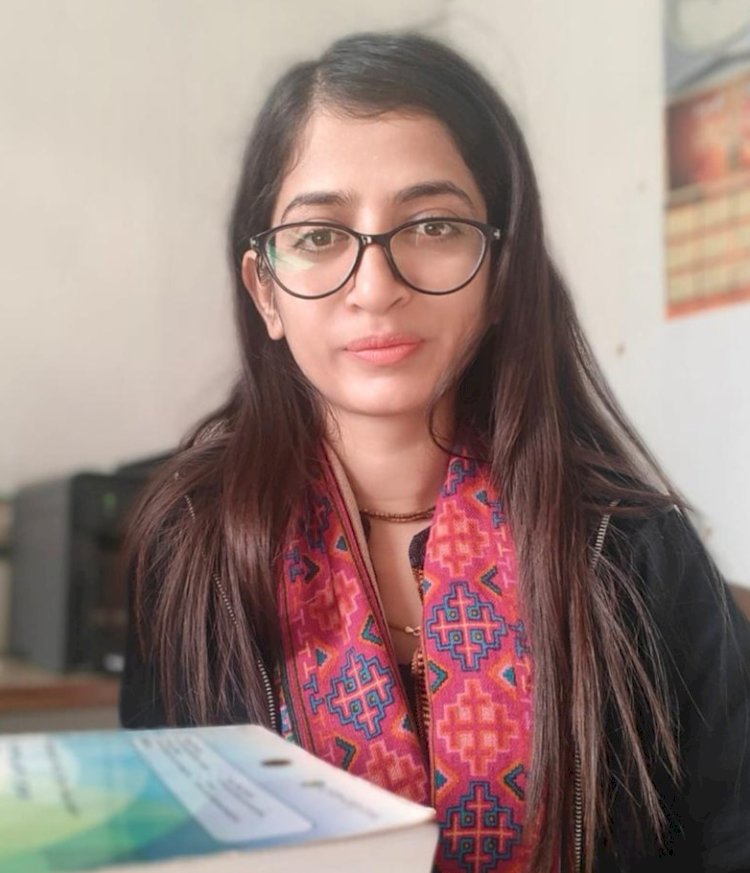 माता पद्मावती नर्सिंग कॉलेज की छात्रा कौशल्या: दाड़ो- देवरिया केन्द्र की सीएचओ बनी..