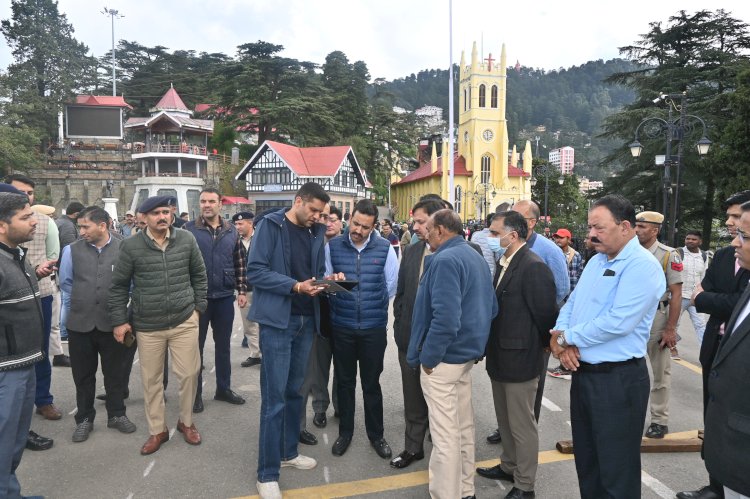 लोक निर्माण मंत्री ने वीरभद्र सिंह की प्रतिमा अनावरण कार्यक्रम की तैयारियों का लिया जायजा