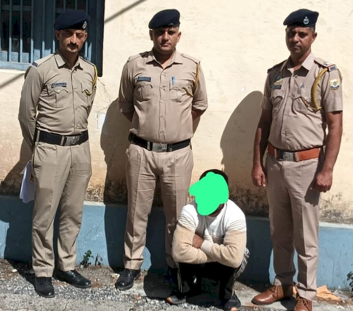 नाहन: 210 ग्राम चरस पकड़ीं, युवक 13 तक पुलिस रिमांड में शिलाई में एफआईआर दर्ज