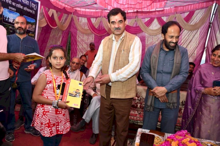 ग्रामीण प्रतिभाओं को उचित मंच प्रदान करना हम सभी दायित्व - संजय अवस्थी