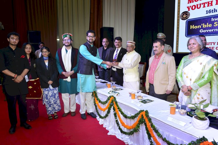 राज्यपाल ने युवाओं से अपनी ऊर्जा राष्ट्र निर्माण में लगाने का आह्वान किया