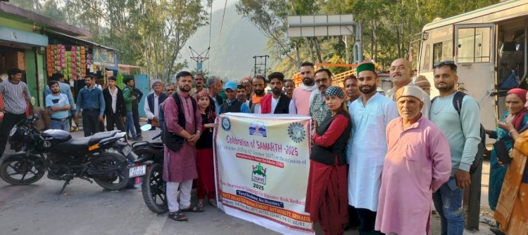 सुरक्षित भवन निर्माण व आपदा प्रबंधन के लिए कलाकारों ने लोगों को किया जागरूक